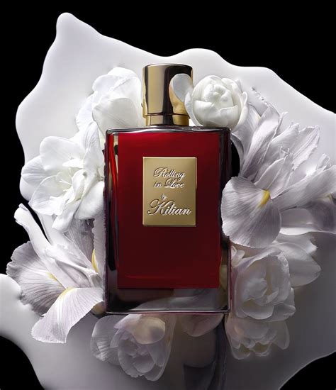 kilian paris floral scent.